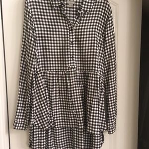 Buffalo checked top.